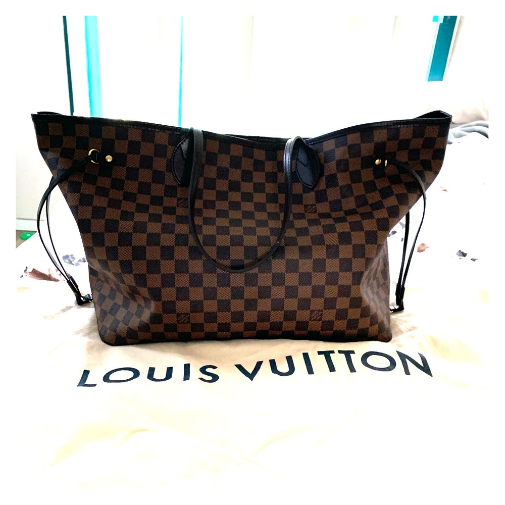 Authentic Louis Vuitton neverfull GM